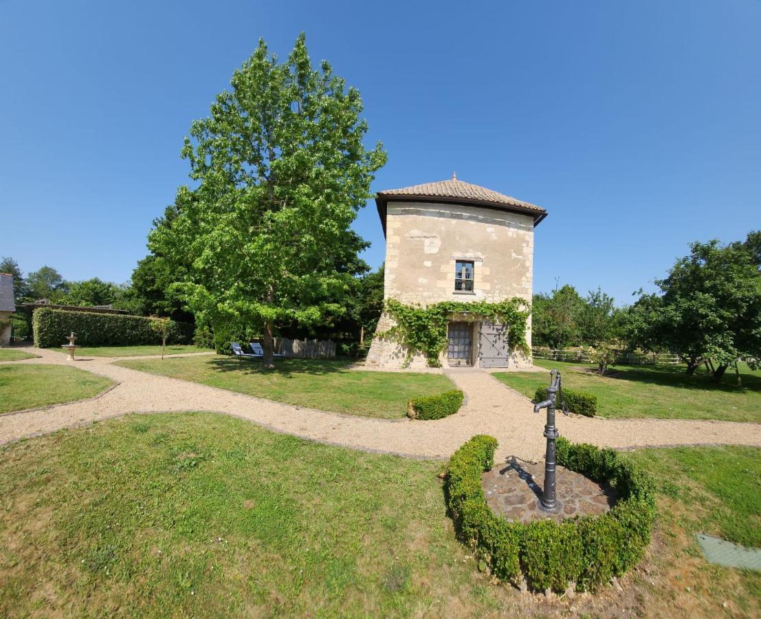 La Tour Du Grand Boust Villa Longue Exterior photo